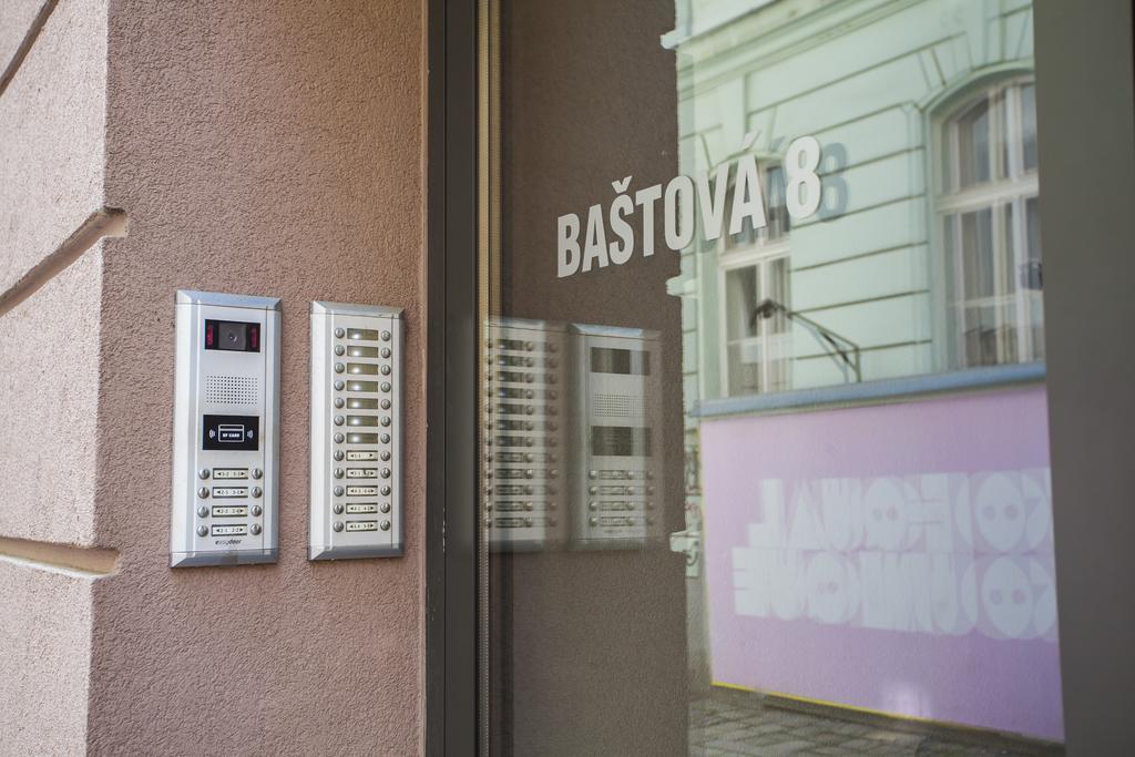 Stay In City Apartment Bastova ブラチスラヴァ エクステリア 写真